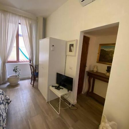 Апартаменти A Casa Mi Неаполь Екстер'єр фото